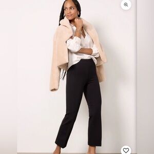 NWT Spanx The Perfect Pant Kick Flare Size Xs